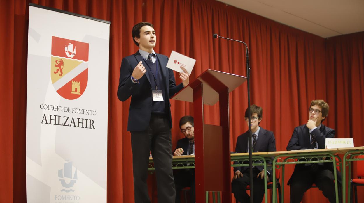 Alumnos de Ahlzahir durante el I Torneo de detabe interno del centro