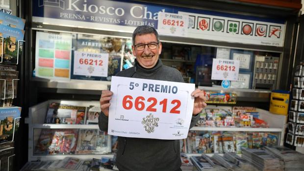 La Lotería de Navidad deja cuatro quintos premios en Granada capital, Guadix y la costa