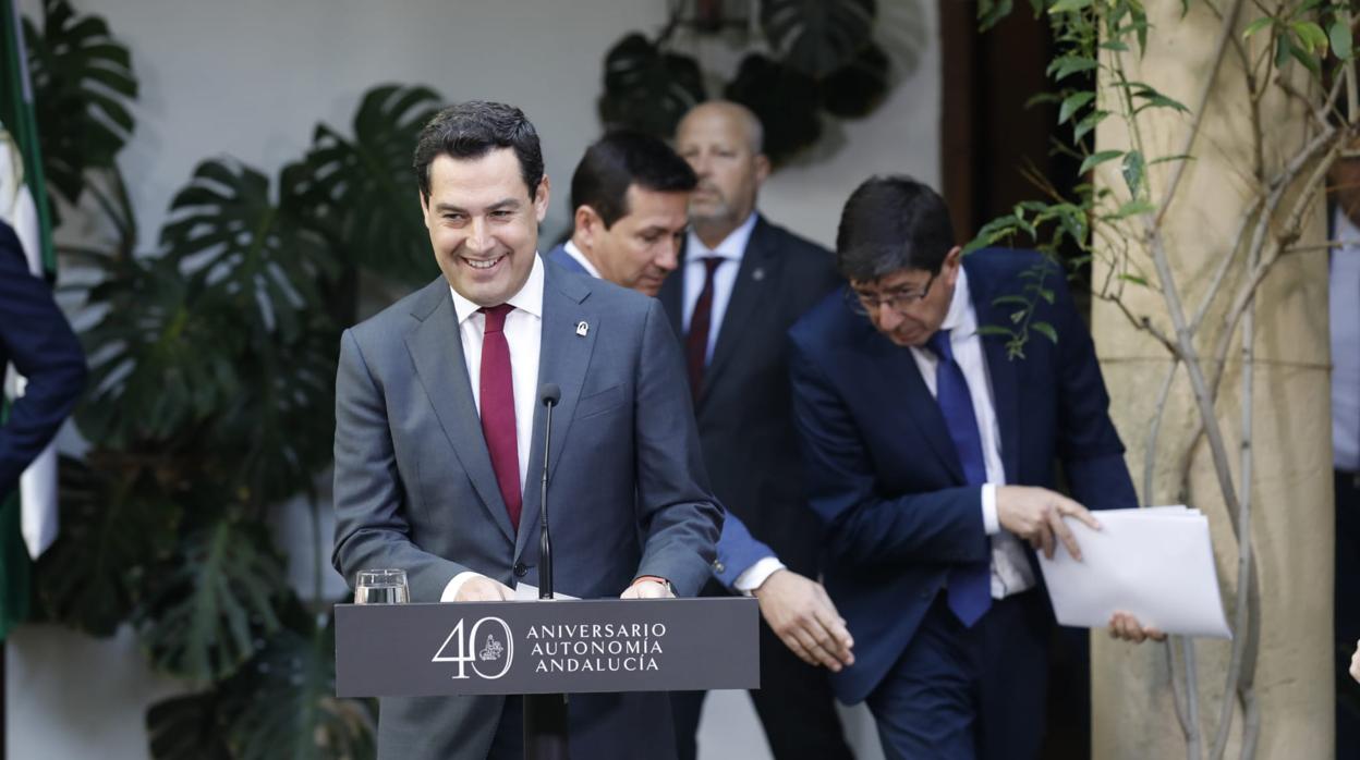 El presidente de la Junta de Andalucía, durante la comparecencia tras el Consejo de Gobierno