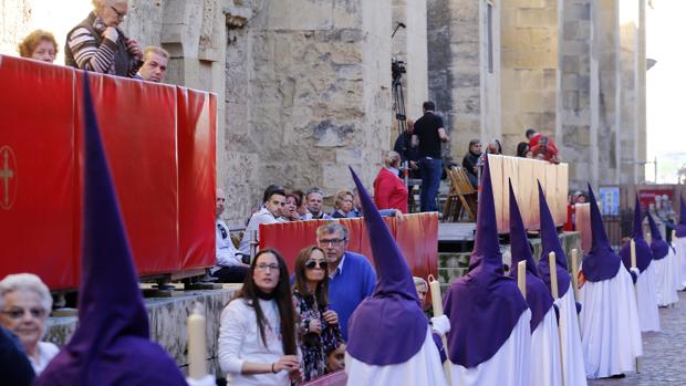 Las cofradías cobrarán el IVA de los palcos de la carrera oficial de la Semana Santa