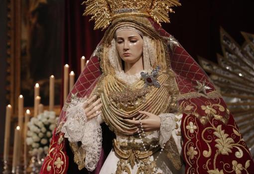 La Virgen de Regla, de la hermandad de Puerta Nueva