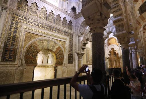 María Jesús Viguera: «La Mezquita fue un gran empeño Omeya que se consolidó tras 320 años»