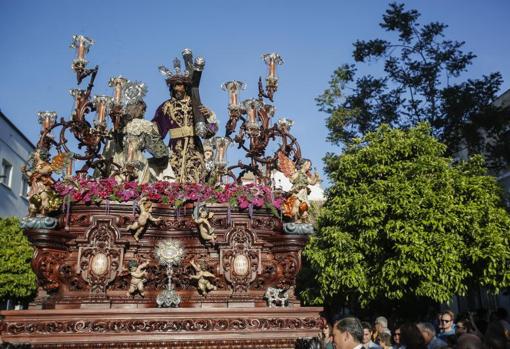 El paso de la Santa Faz en la Semana Santa pasada