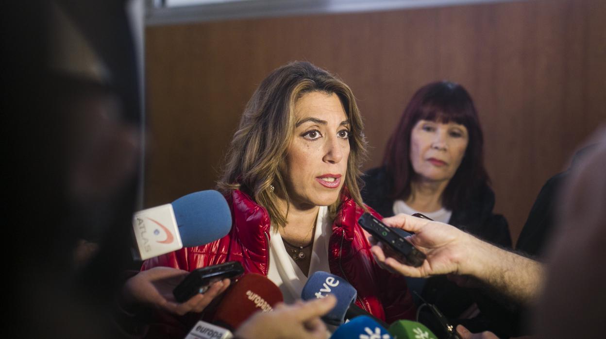 La secretaria general del PSOE andaluz, Susana Díaz, en una atención a los medios esta misma semana