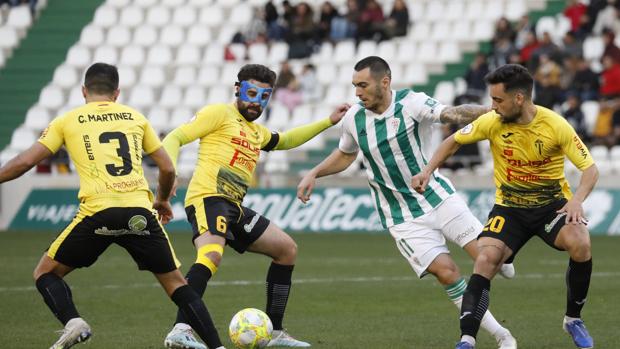 El Córdoba CF busca impulso en la Nueva Condomina ante el Murcia