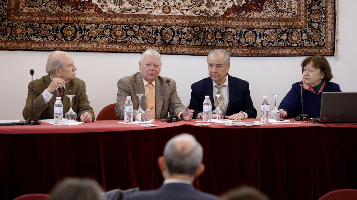 José Luis Lope y López de Rego, José Cosano, Rafael Frochoso y María Jesús Viguera en la inauguración