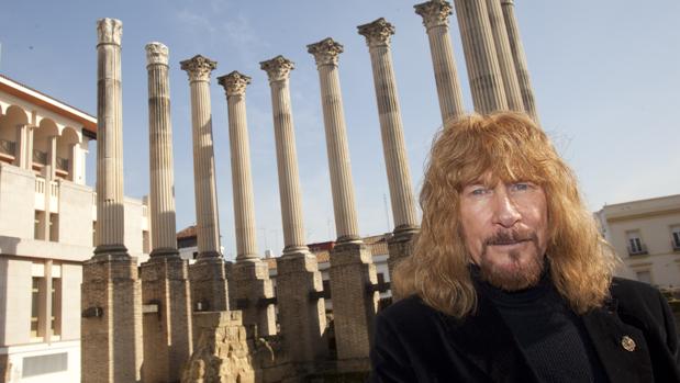 Manuel Martínez, cantante de Medina Azahara, presentará su último disco con el coro Gospel Córdoba