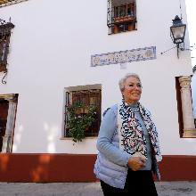 Calle Julio Romero de Torres: Por donde pasea el duende del pintor