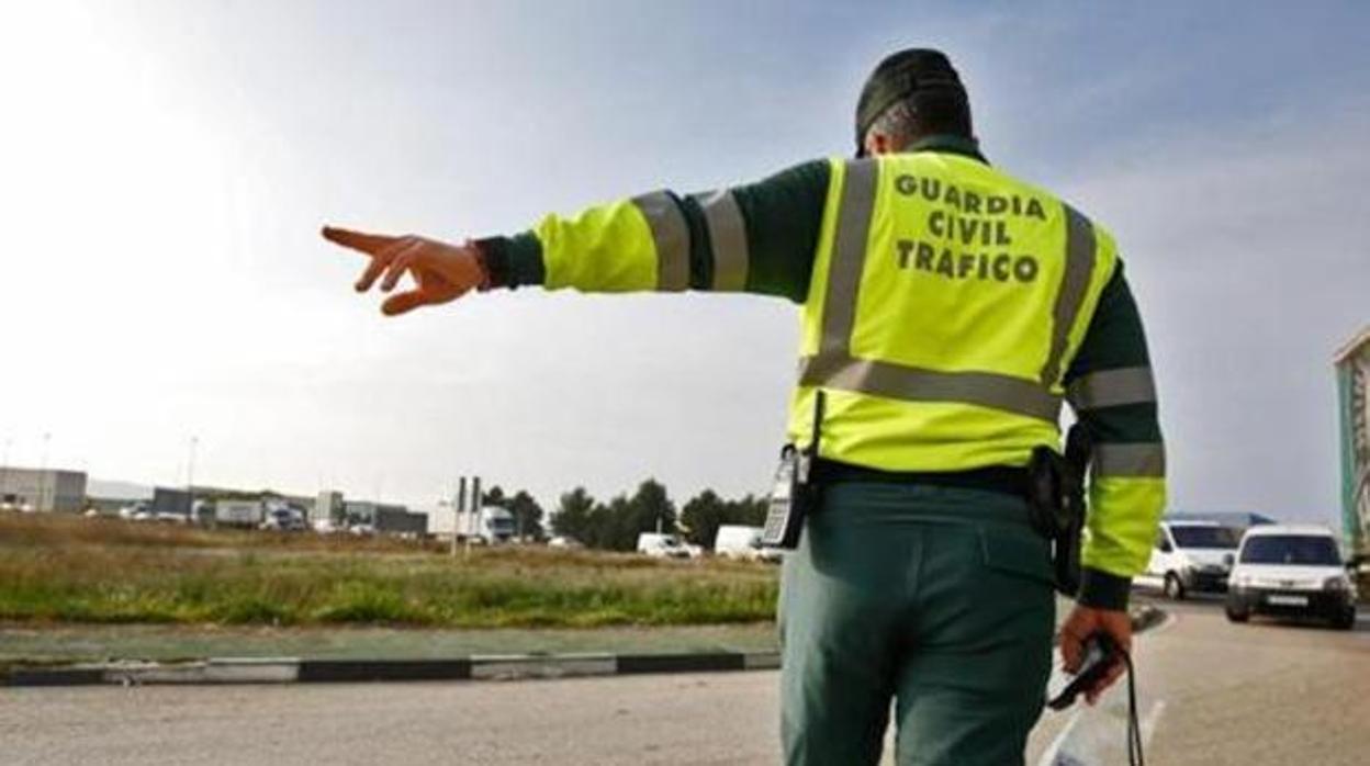 Un agente de la Guardia Civil en una foto de archivo