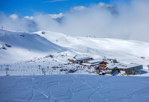 Sierra Nevada es una de las joyas naturales y turísticas de Andalucía