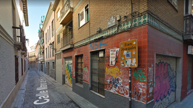 En estado crítico el bebé que se cayó por la ventana de un edificio en Granada