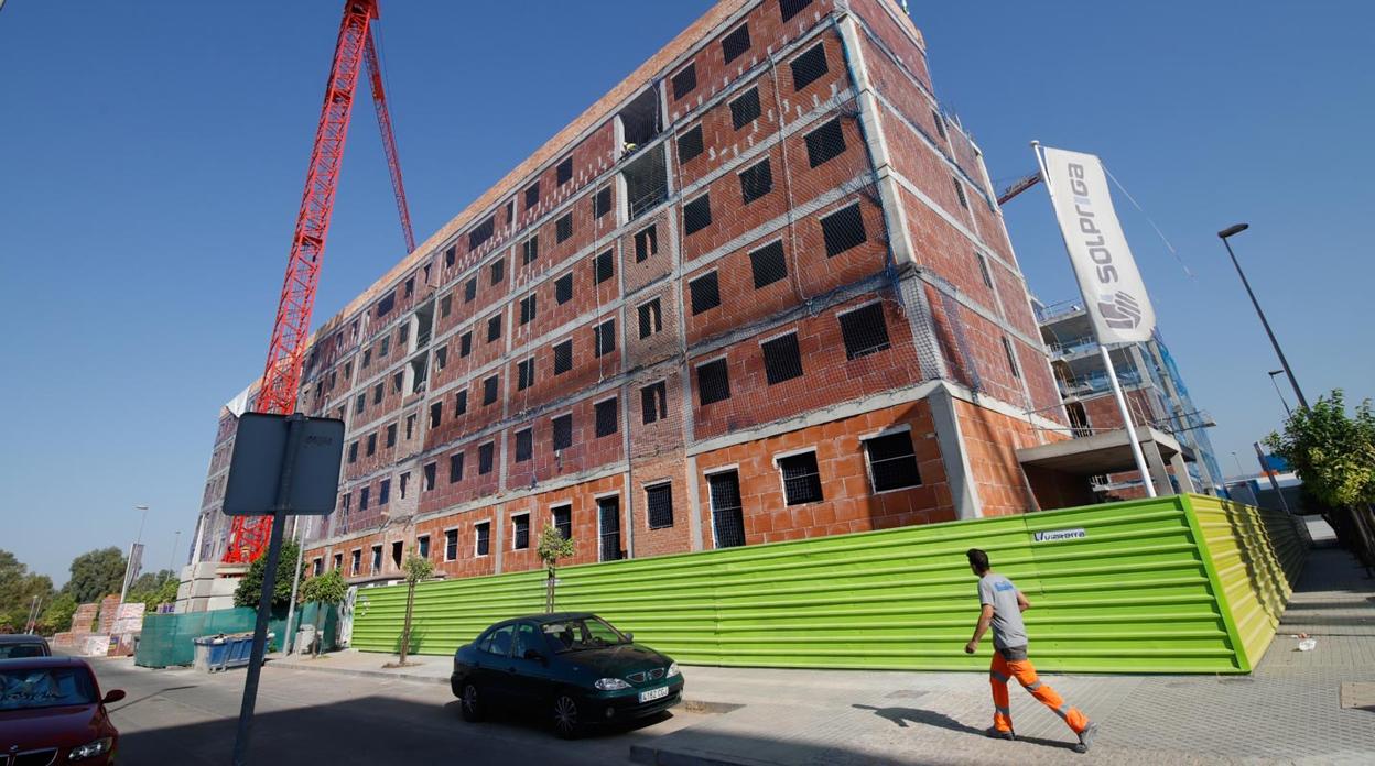 Bloque de pisos en construcción en Córdoba