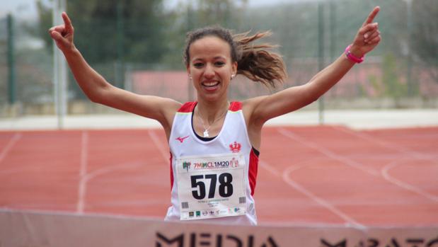 Fátima Ouhaddou y Javier Arcas ganan la Media Maratón de Lucena