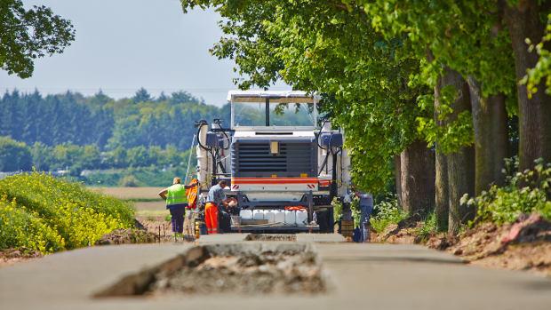 Por qué invertir en carreteras, puertos y caminos rurales reactivará la economía andaluza