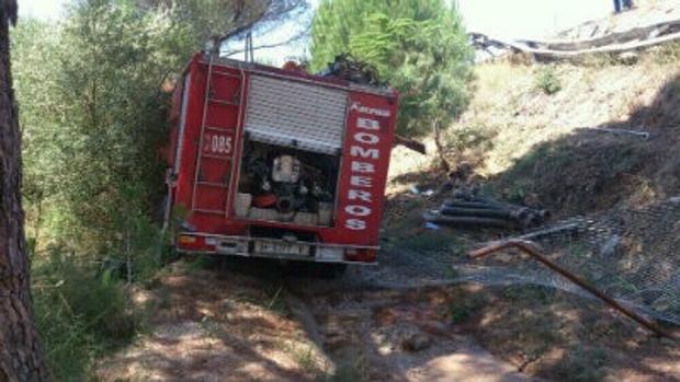 La Audiencia de Huelva ve indicios de delito en el accidente de dos bomberos de la Diputación en 2012