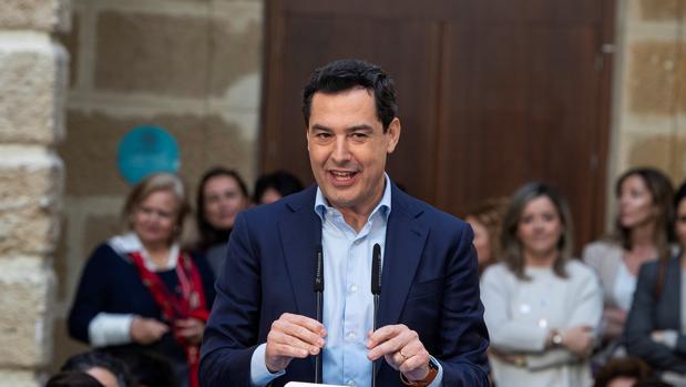 Juanma Moreno recibirá a Isabel Díaz Ayuso y a Fernando López Miras y negocia con Ximo Puig