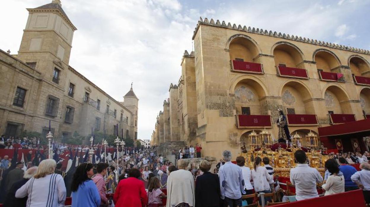 La venta de palcos de la Semana Santa de Córdoba supera ya el ochenta por ciento