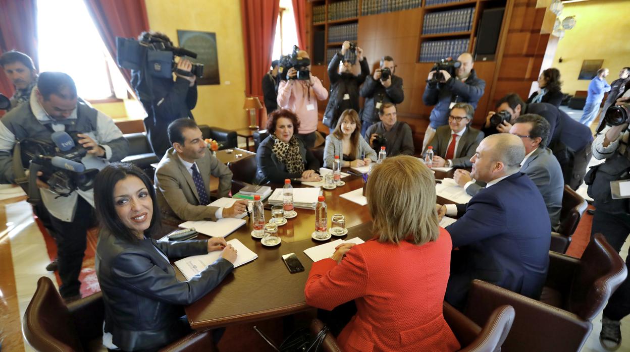 Primera reunión de la mesa del Parlamento en esta legislatura