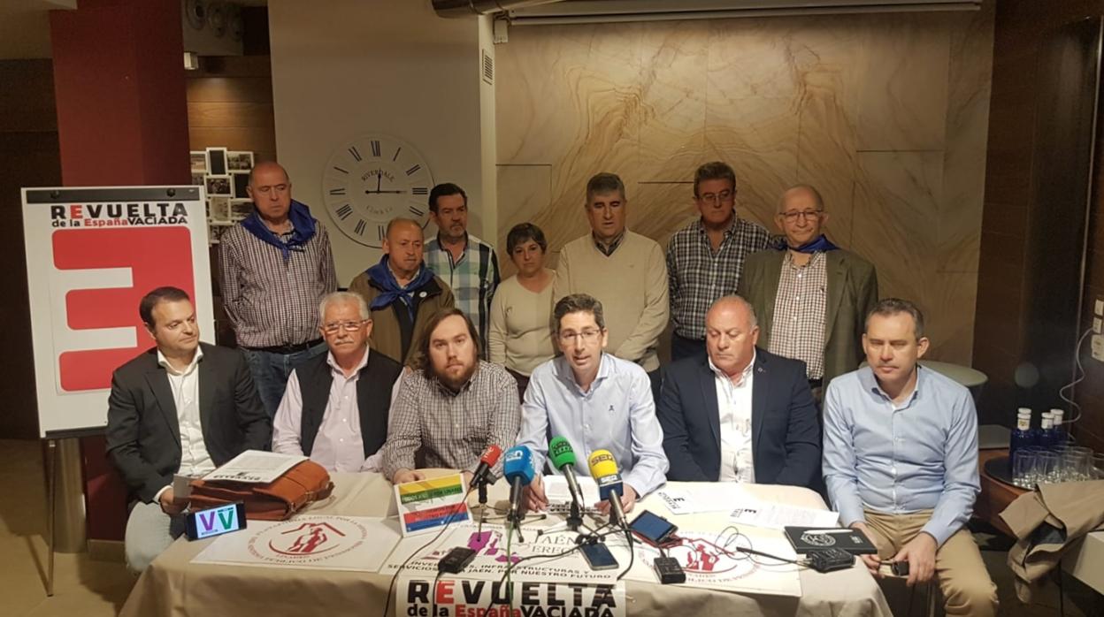 Representantes de las plataformas de Jaén que participarán en la reunión de la España vaciada