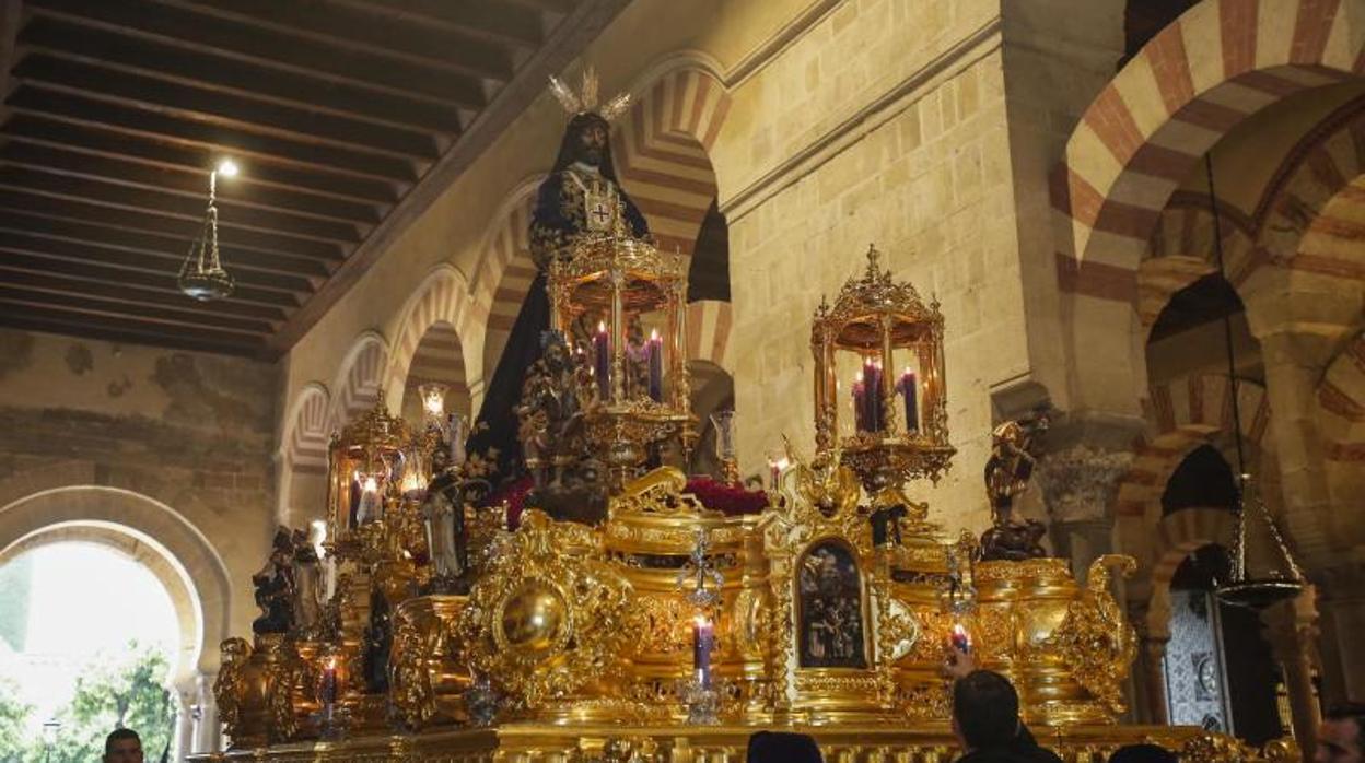 Nuestro Padre Jesús Rescatado en el interior de la Mezquita-Catedral el pasado Domingo de Ramos