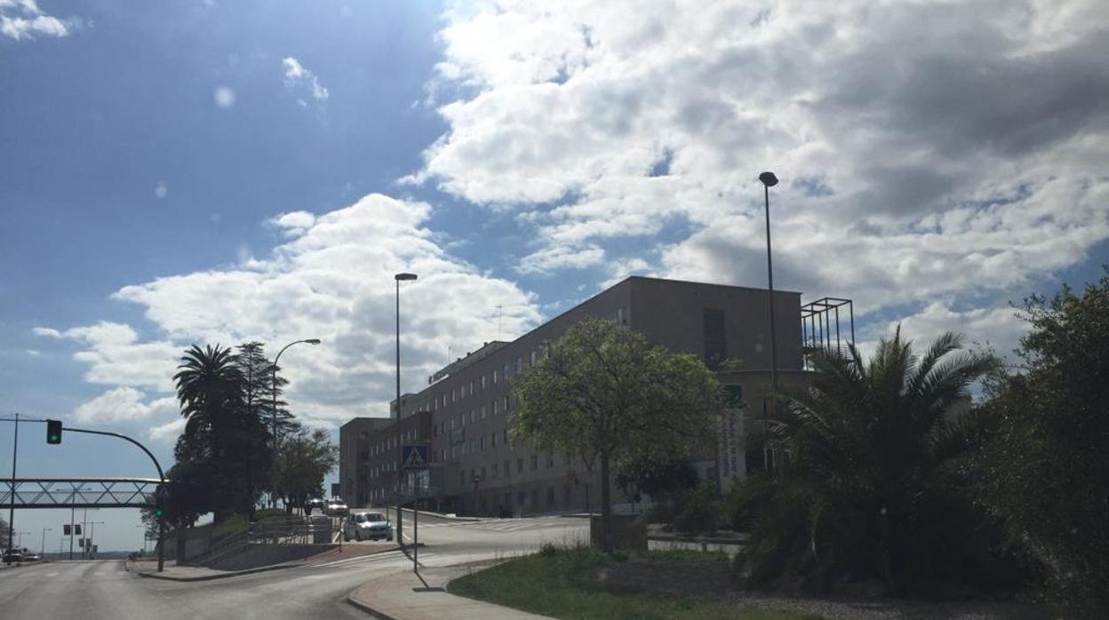 Hospital materno-infantil de Jerez donde se han habilitado dos alas para pacientes con Covid-19