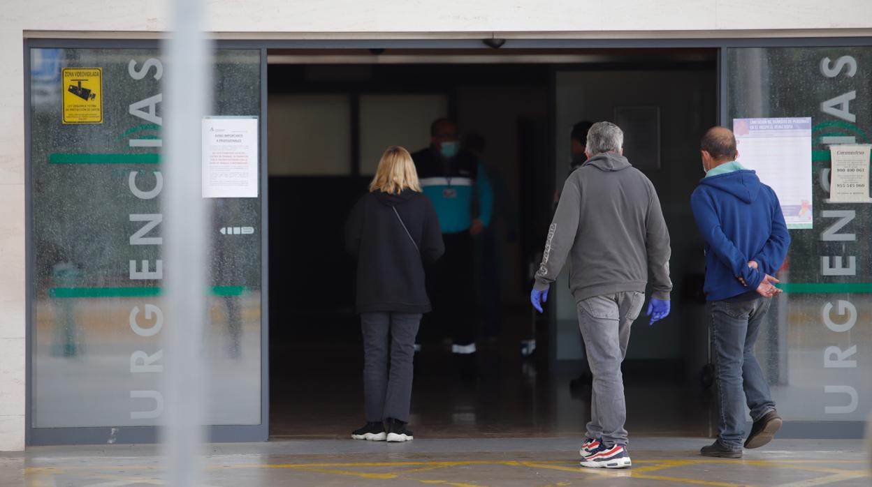 Entradas a las Urgencias del hospital Reina Sofía de Córdoba