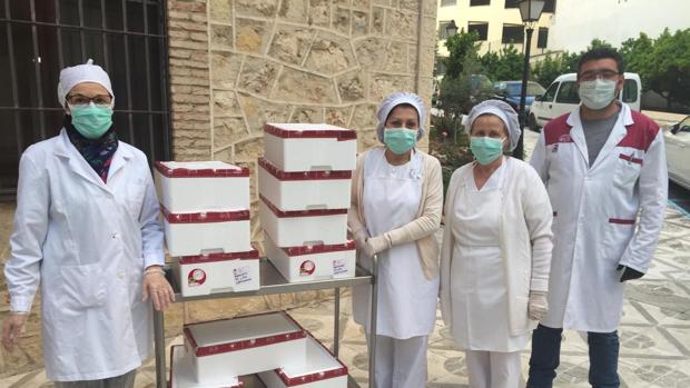 Ganaderos de Jaén auxilian a las Hermanitas de los Pobres con carne para los 80 ancianos residentes