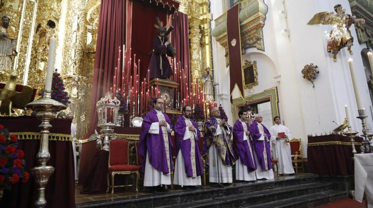 Bendición de Nuestro Padre Jesús en su Soberano Poder