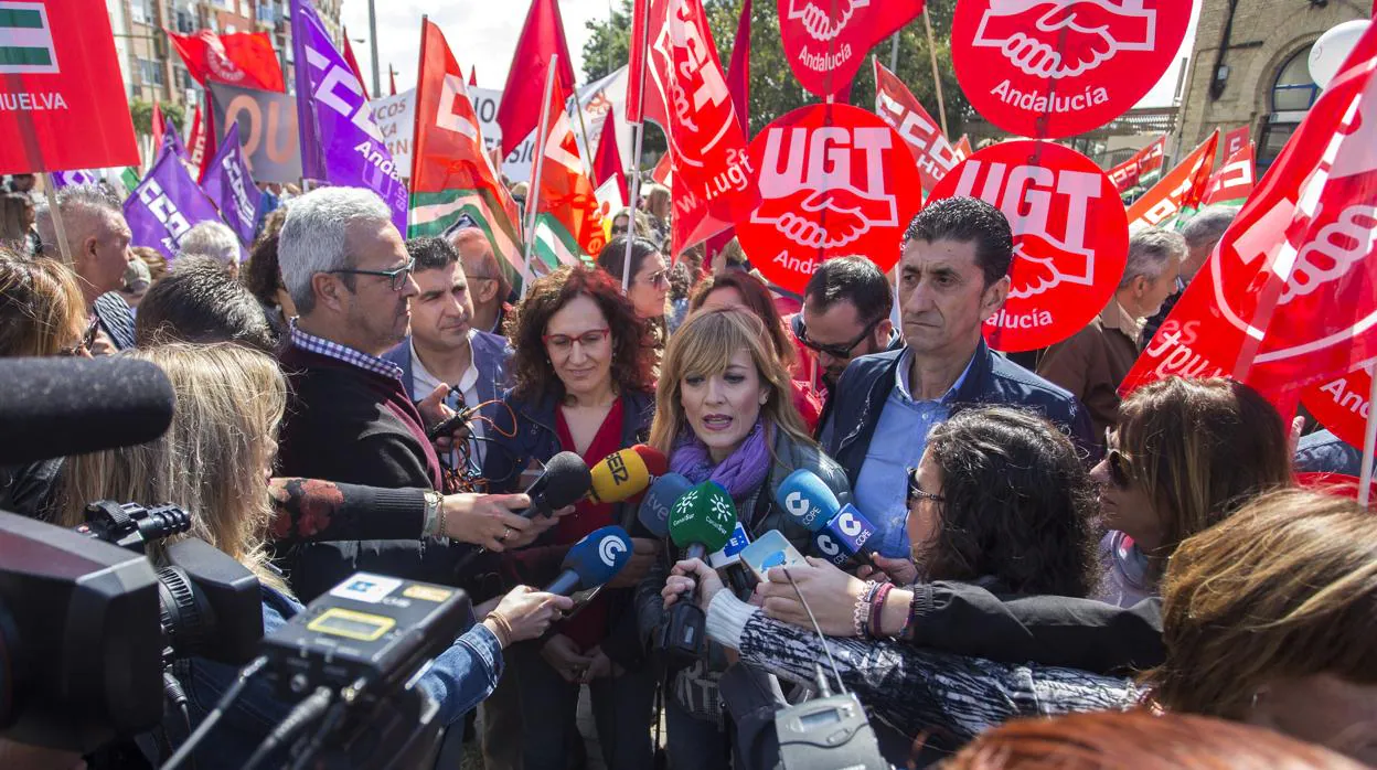 La secretaria general de UGT Andalucía, Carmen Castilla, en la manifestación del 1 de Mayo de 2018