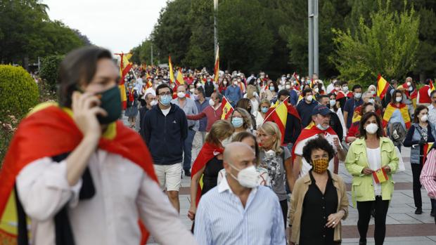 VOX critica la despedida de Anguita y Podemos pide responsabilidades por la marcha en el Vial en Córdoba