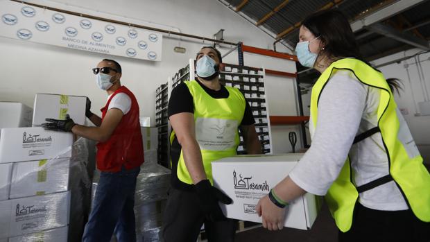 Fundaciones vinculadas a la cultura islámica entregan 7 toneladas de comida al Banco de Alimentos de Córdoba