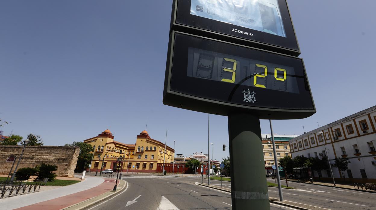 Termómetro en la Cuesta de la Pólvora de Córdoba