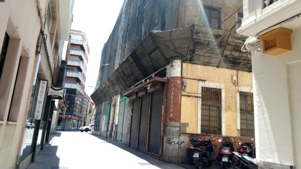 El edificio de la taberna El Gallo y del prostíbulo El Caballo Blanco será un complejo turístico