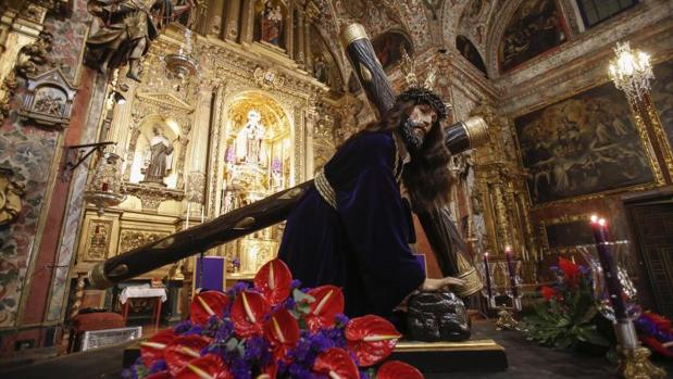 La emocionante pedida de matrimonio ante Jesús Caído de Córdoba