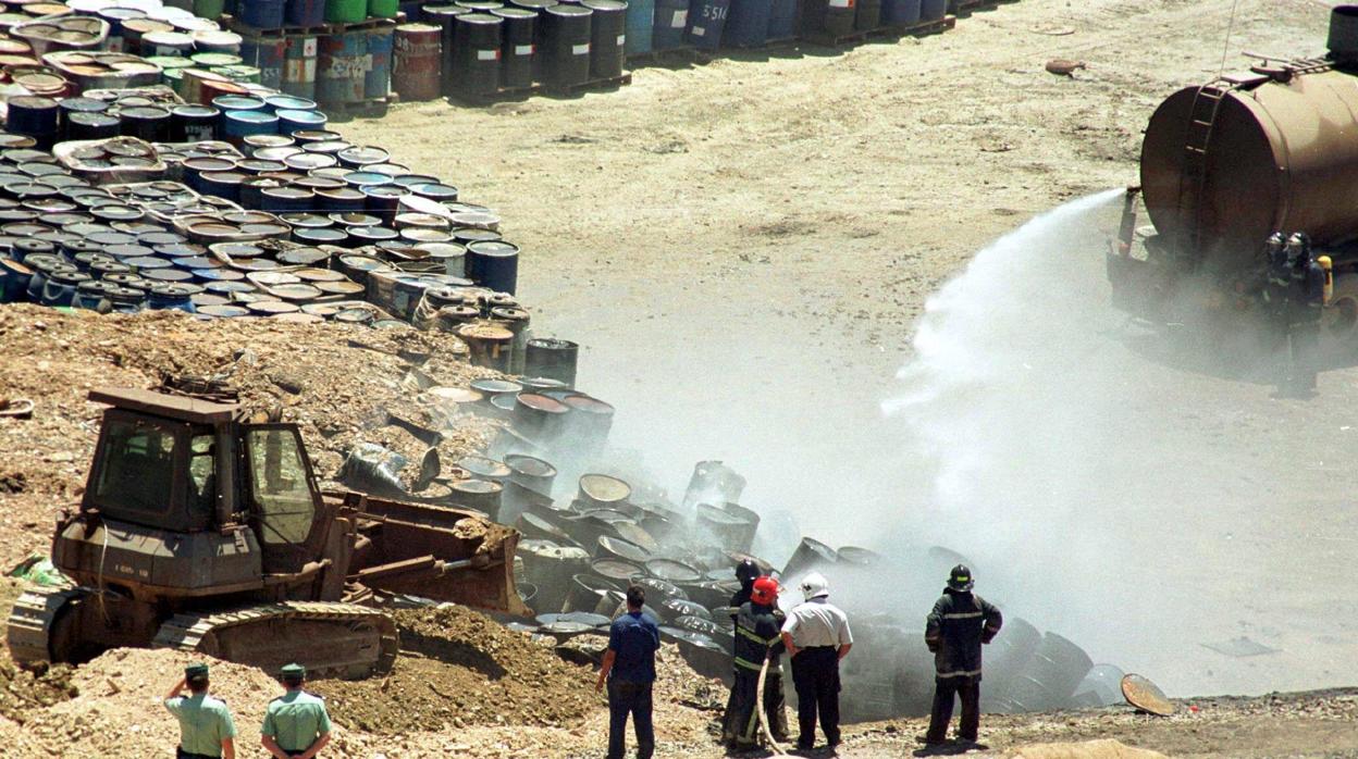 Uno de los incendios declarados en el vertedero de residuos tóxicos de Nerva