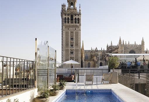 La Terraza del EME, para relajarse este verano tomando un cóctel