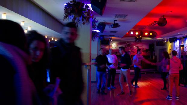 Salud clausura la discoteca La Posada de Babylonia, foco del nuevo brote de coronavirus en Córdoba