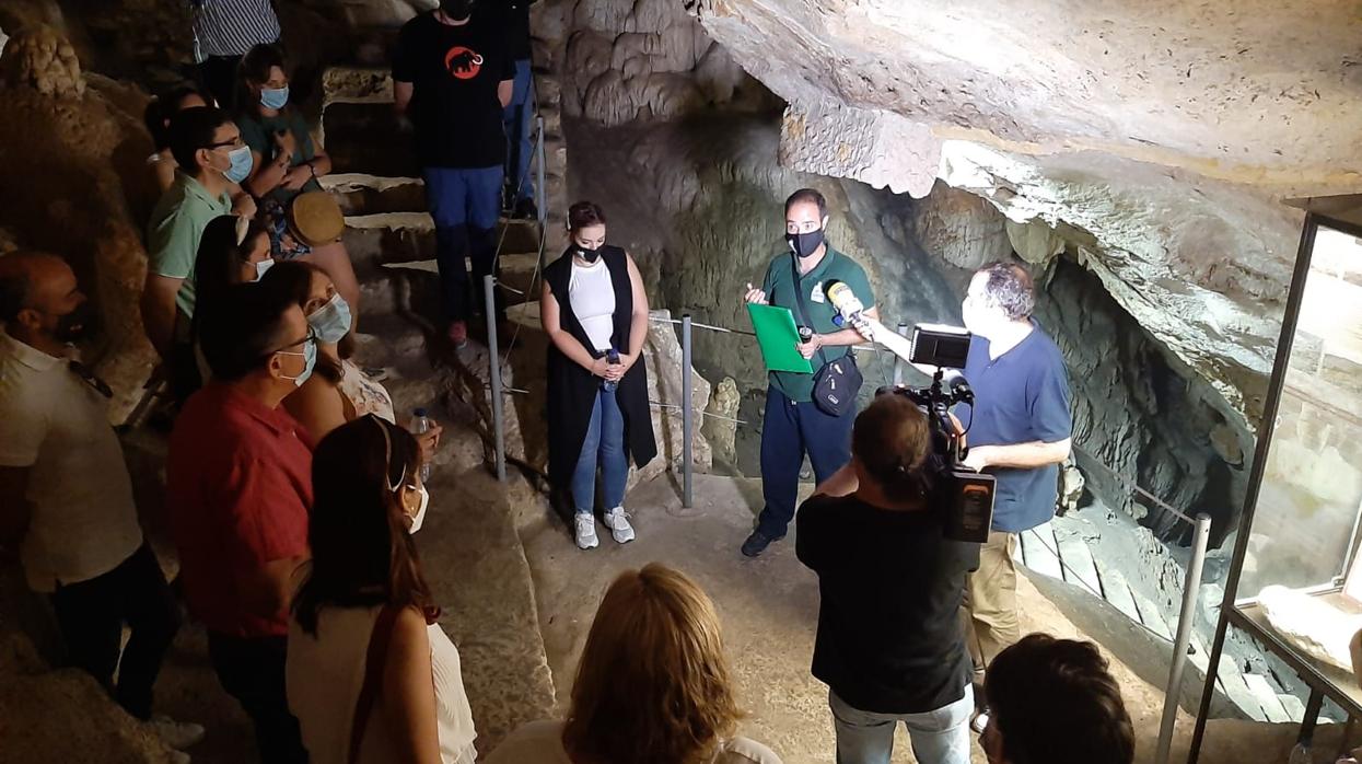 Acto de reapertura de la Cueva de los Murciélagos de Zuheros