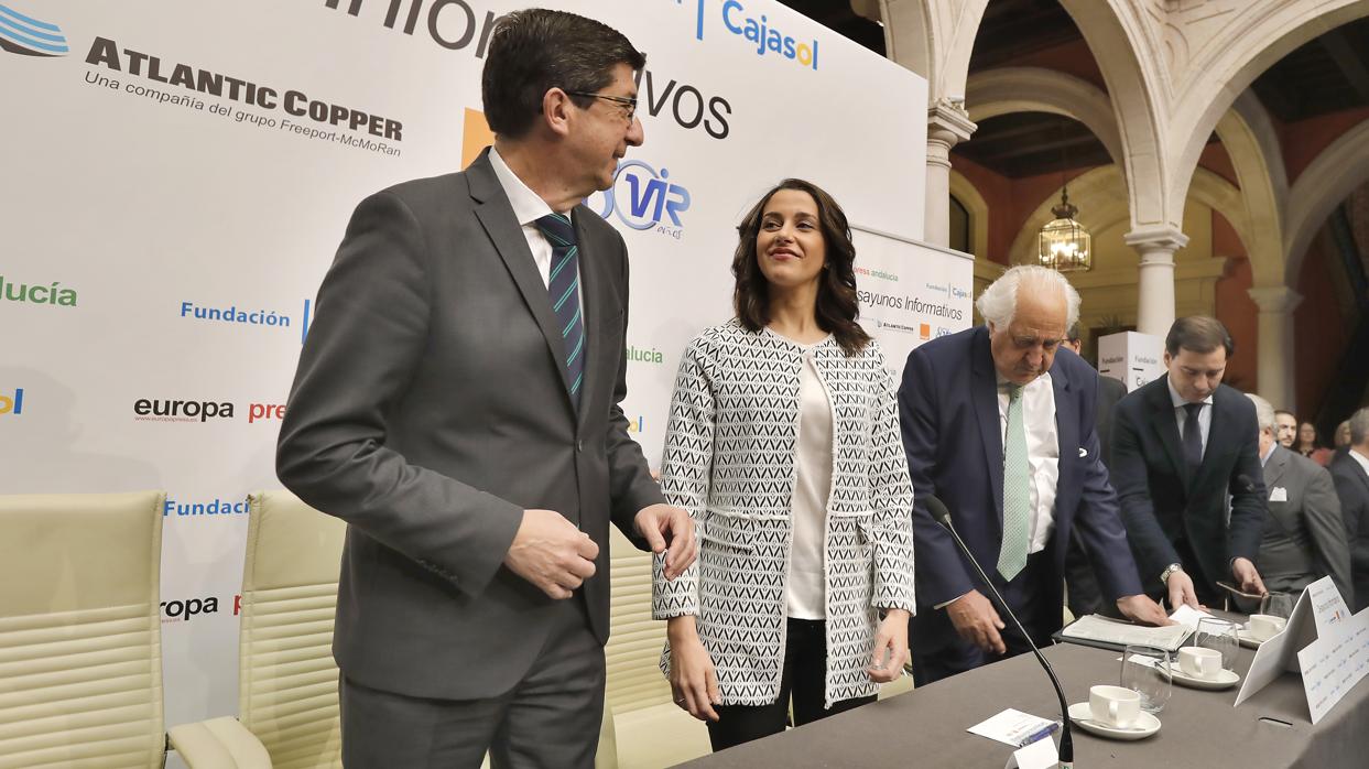 Juan Marín y la lideresa de Ciudadanos, Inés Arrimadas, en una foto de archivo de unos encuentros en Sevilla