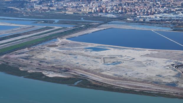 Fertiberia cubre el 55% del aval para el plan fosfoyesos en Huelva y pide dos meses más de plazo al tribunal