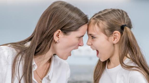 Coronavirus en Andalucía: Sin gritos y sin música: ¿Por qué eso evita contagios de Covid-19?