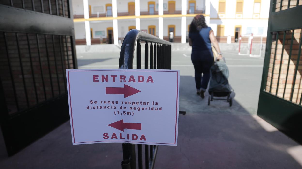 Entrada al colegio Salesianos de Córdoba