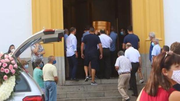 Cañero da su último adiós a Mayte Cantarero, la joven desaparecida en Madrid