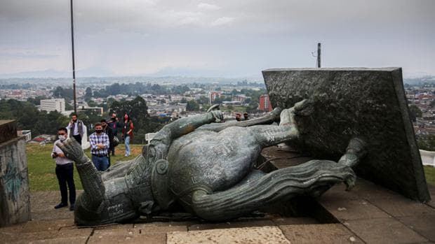 El derribo de la estatua del conquistador cordobés Sebastián de Belalcázar, entre la revancha y la condena