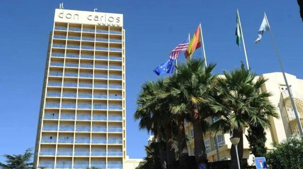 El hotel Don Carlos fue el primero en presentar un despido masivo de sus empleados