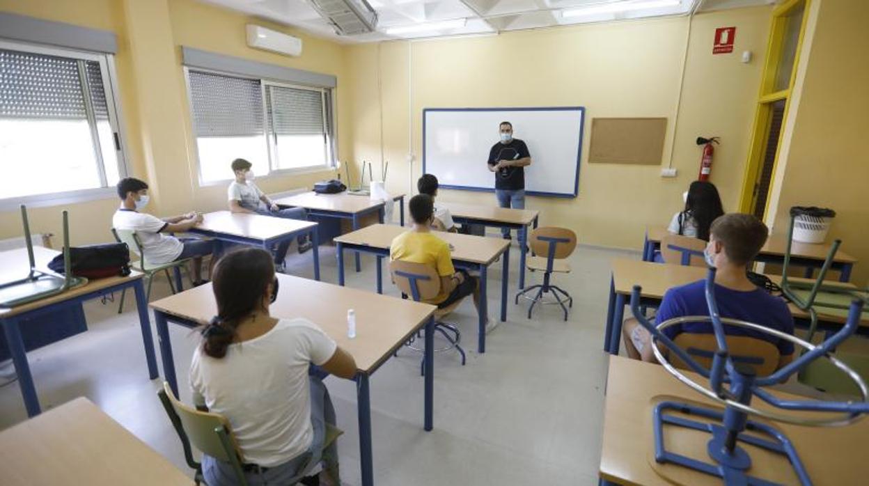 Alumnos en una clase de Córdoba tras la vuelta al cole