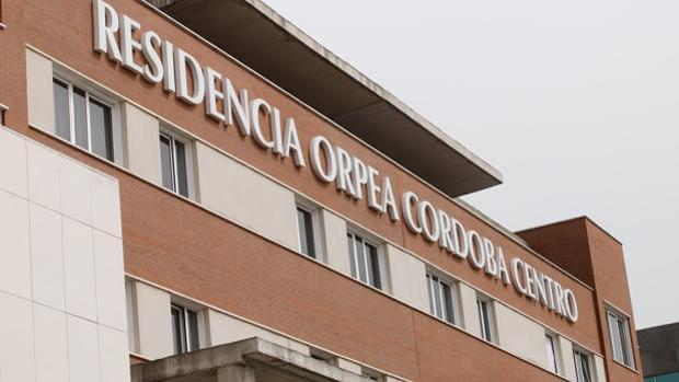 La residencia El Yate-Vitalia suma ya 84 casos y Orpea Sierra alcanza los 88 contagios de Covid-19