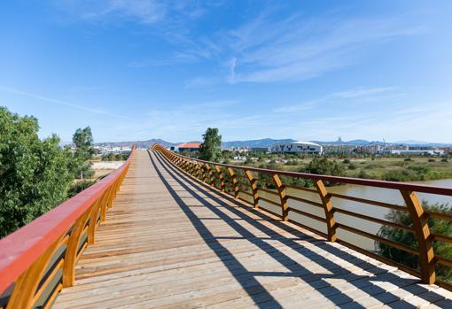 Vista de Málaga desde la pasarela