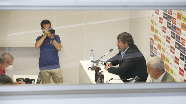 ¿Eres abonado del Córdoba CF? Así tendrás tu entrada y la hora de acceso y salida al partido ante el Lorca