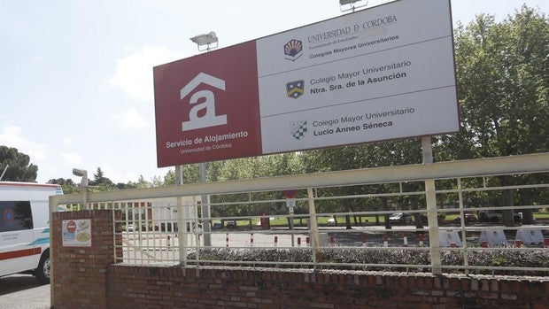 La Universidad de Córdoba expedienta y expulsa a 22 estudiantes de sus colegios mayores por vulnerar las normas Covid